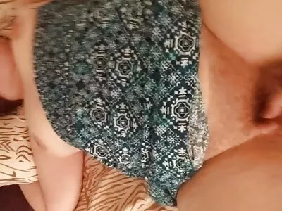 স্কাইলার ভক্স সেক্সি বিএফ বাঙালি জোরালো শক্তির সাথে প্রেমিকার কাঁটা চুষে এবং চড়ায়