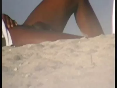MILF হলি স্যাম্পসন একজন দুষ্ট স্বর্ণকেশী সানি লিওন সেক্সি বিএফ শিক্ষক
