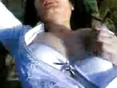 ভুডু সেক্সি বিএফ এক্স তার টাকা ফেরত পায়