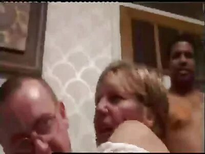 সুন্দরী মহিলারা তাদের বাংলা সেক্সি বিএফ বিবাহিত প্রতিবেশীর মতো